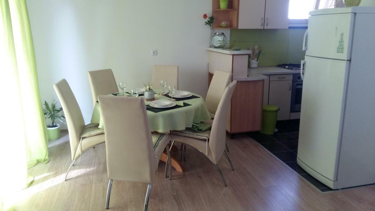 Apartment Ilina Βόντιτσε Εξωτερικό φωτογραφία
